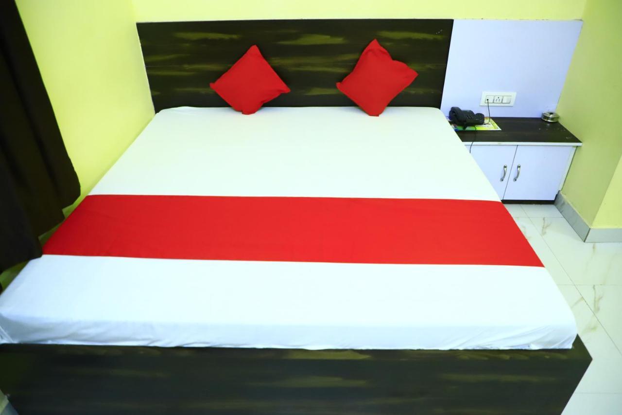 Shivraj Homestay Matura Exterior foto