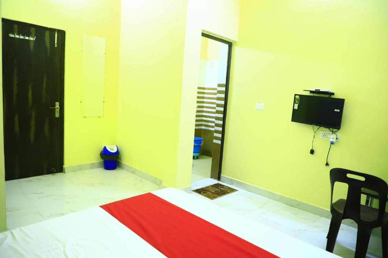 Shivraj Homestay Matura Exterior foto