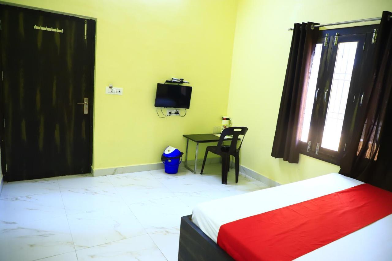 Shivraj Homestay Matura Exterior foto